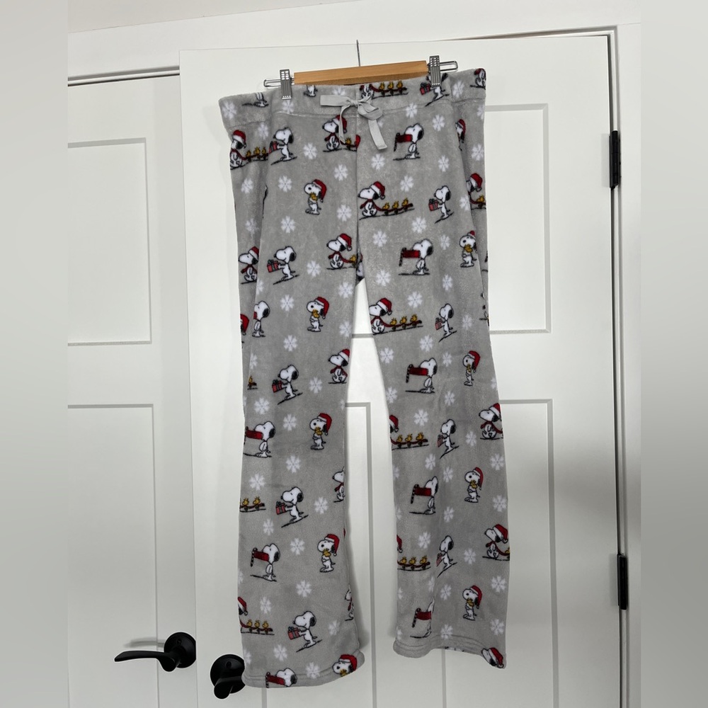 PEANUTS Snoopy Christmas Holiday Pajama Pants - Gray